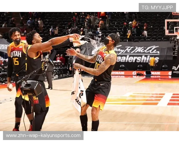 克拉克森突破变化牵制成功,犹他持续反超